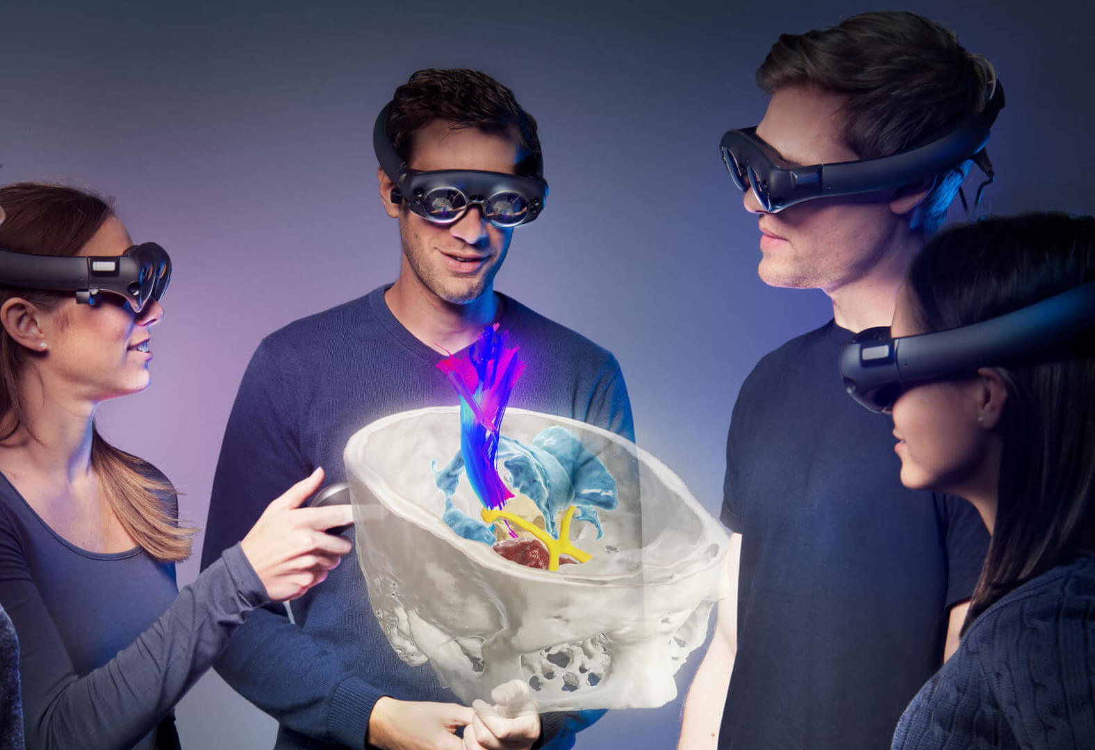 brainlab_mixed-reality-viewer-e15761613876_press_releases.jpg